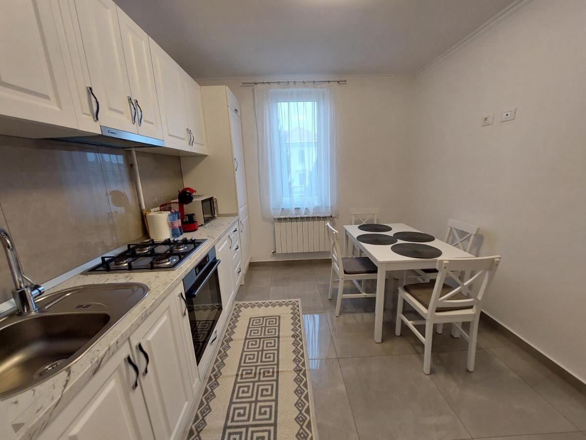 Trandafirului Residence Central Suceava Extérieur photo