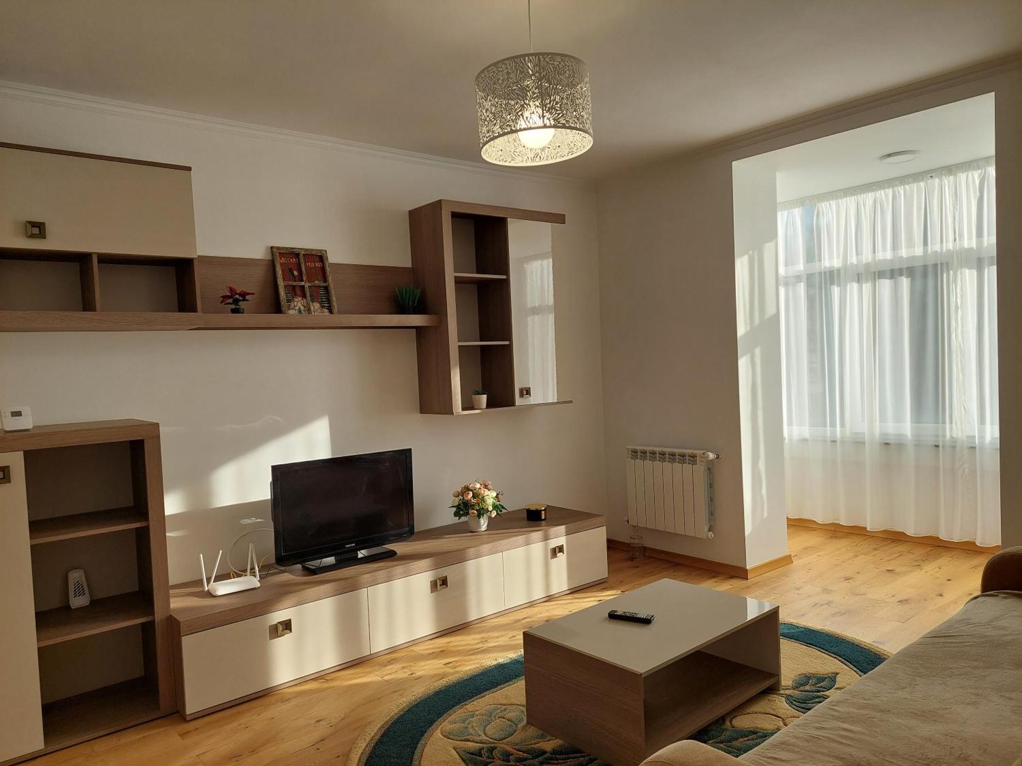 Trandafirului Residence Central Suceava Extérieur photo